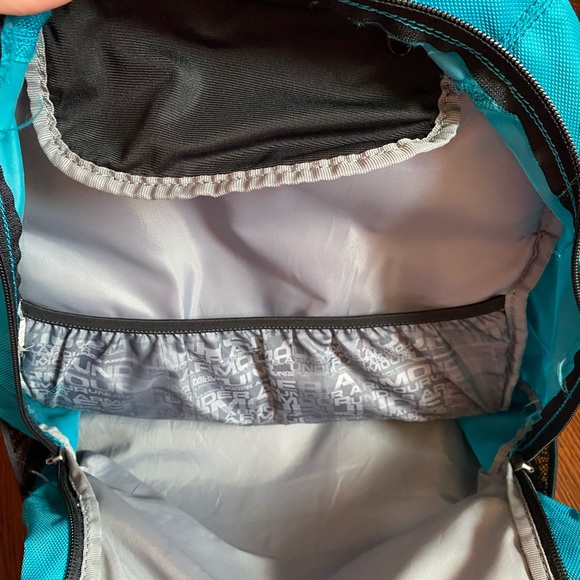 blue and green under armor book bag - Picture 4 of 6